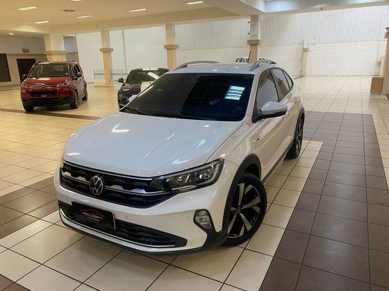 VOLKSWAGEN NIVUS 1.0 200 TSI TOTAL FLEX HIGHLINE AUTOMÁTICO